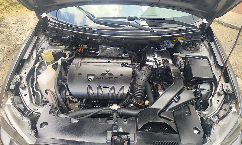 Mitsubishi Lancer 2....