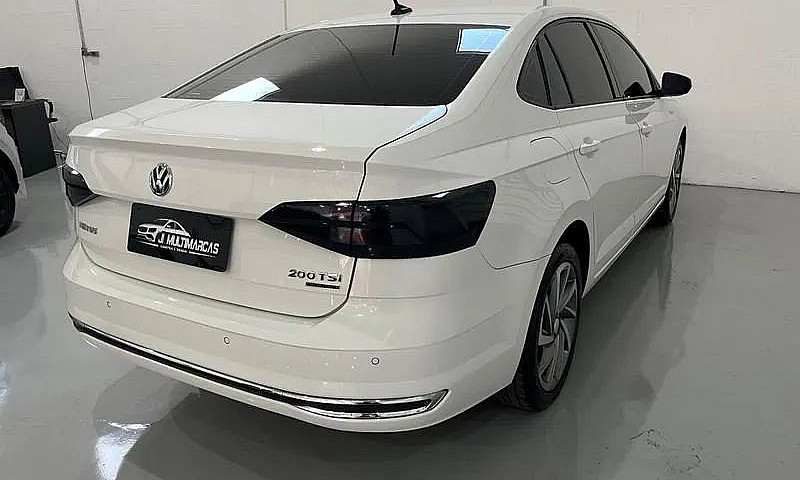 Volkswagen Virtus Hi...