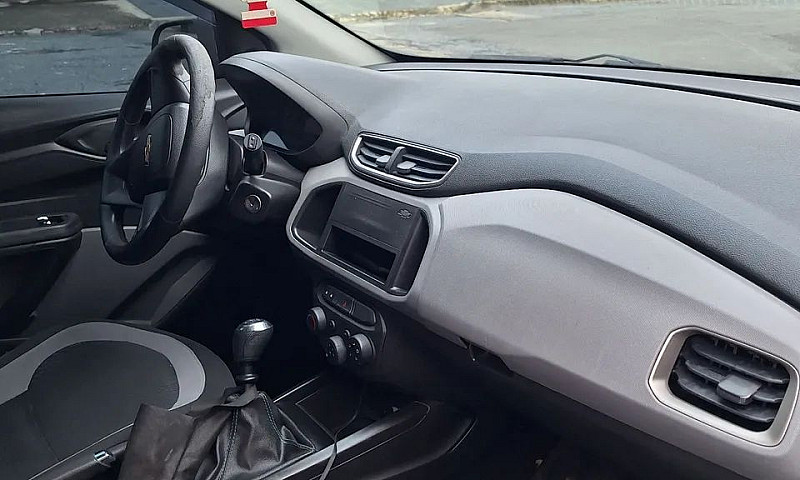 Chevrolet Onix Hatch...