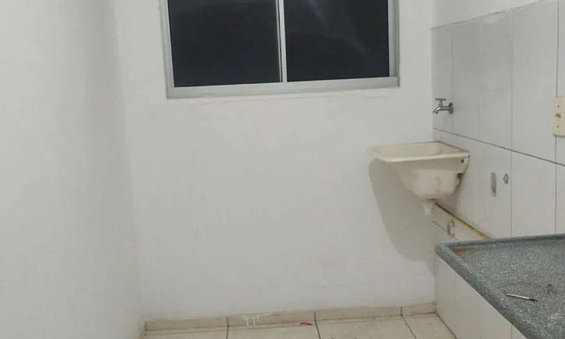Aluga-Se Apartamento...