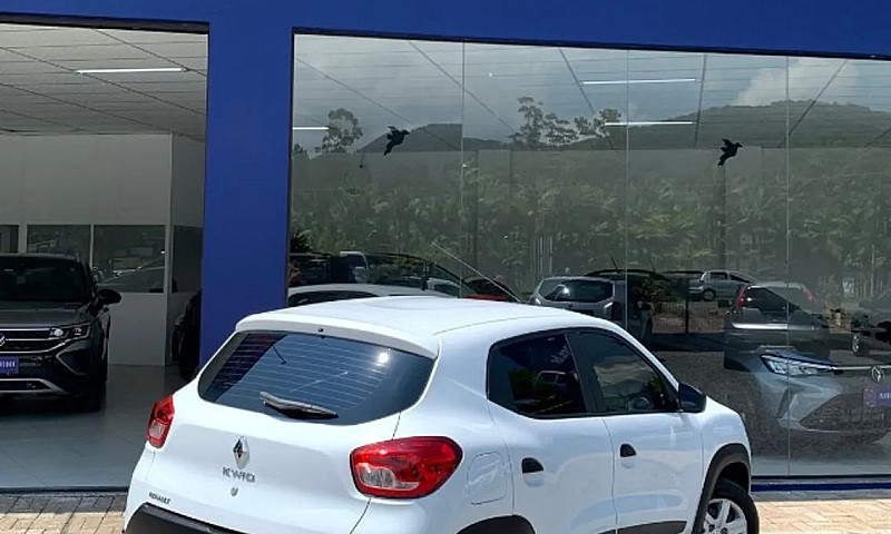 Renault Kwid Zen 1.0...