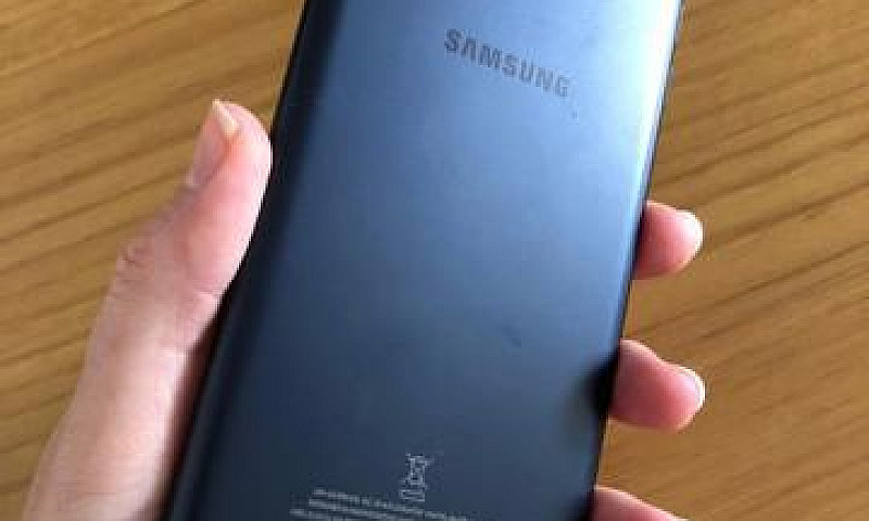Samsung Galaxy J7 Pr...