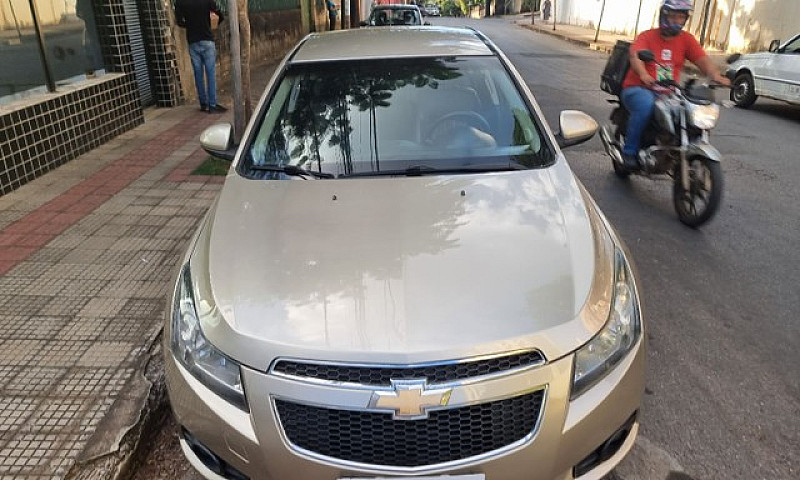 Chevrolet Cruze Seda...