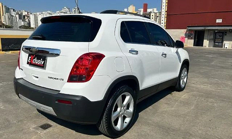 Tracker 1.8 Ltz Auto...