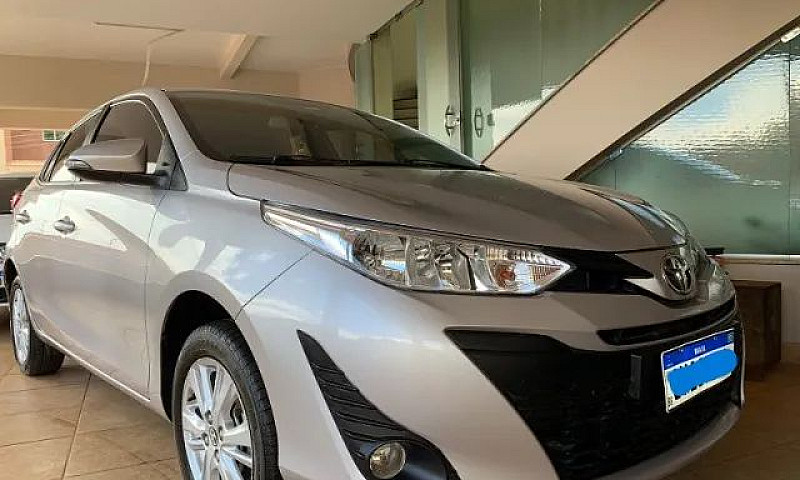 Toyota Yaris 1.3 Xl ...