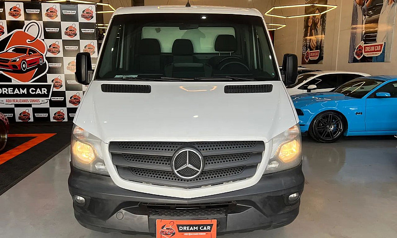 Mercedes-Benz Sprint...