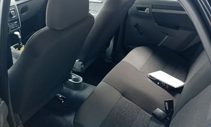 Chevrolet Prisma Sed...