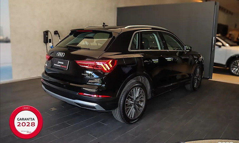Audi Q3 Performance ...