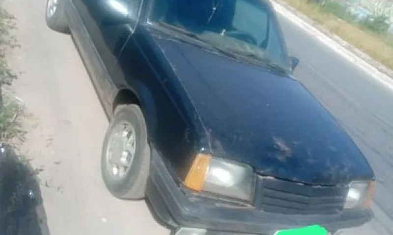 Chevrolet Monza Sl/E...
