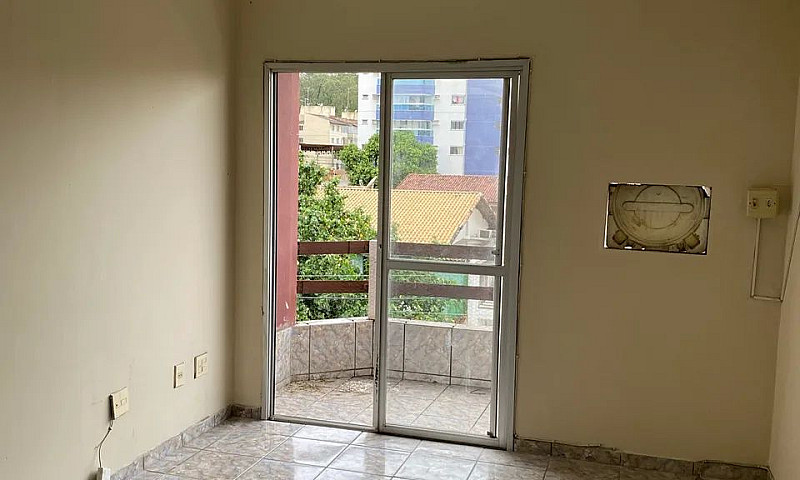 Kitinete Jardim Camb...