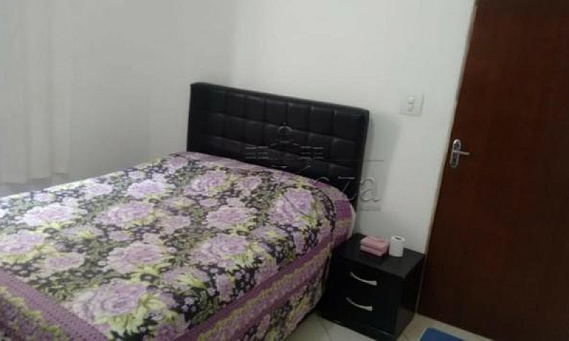 Casa / Padrão - Resi...