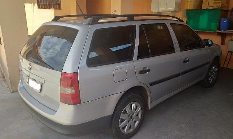 Vendo Parati 1.8 Com...