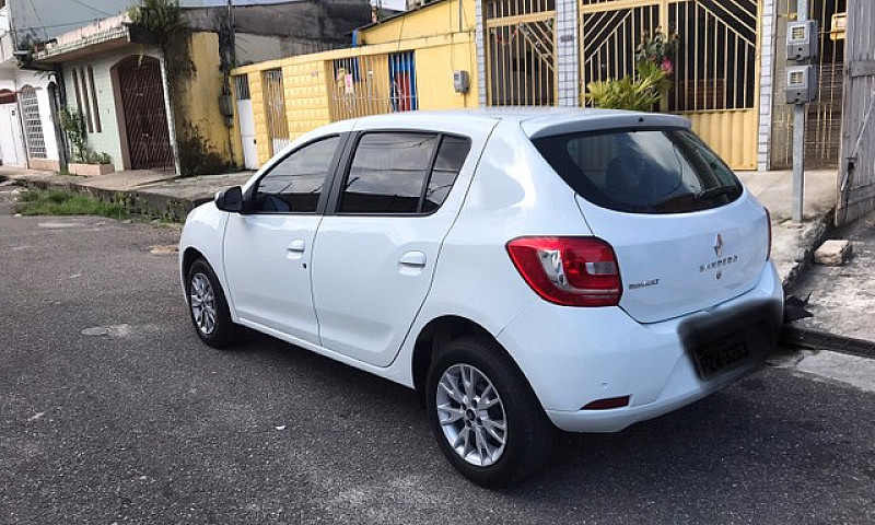 Sandero Authentic 1....
