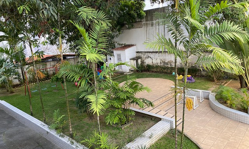 Edf. Aceiro, 150M², ...