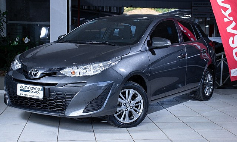 Toyota Yaris 1.5 16V...