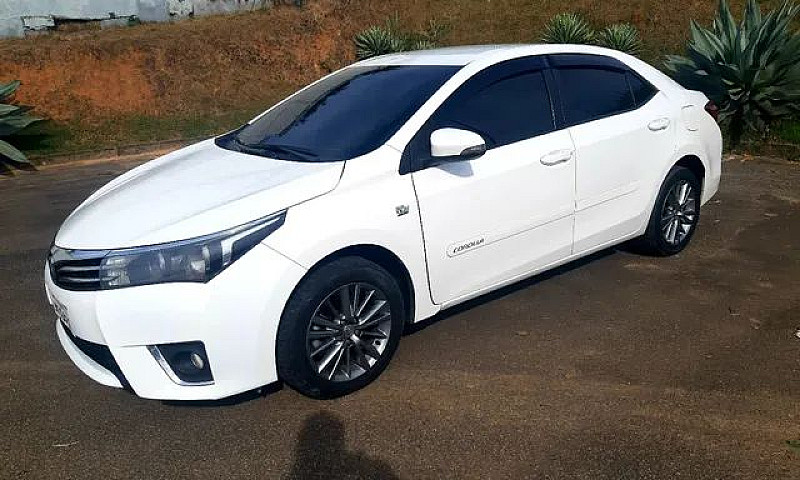Toyota Corolla Xei 2...