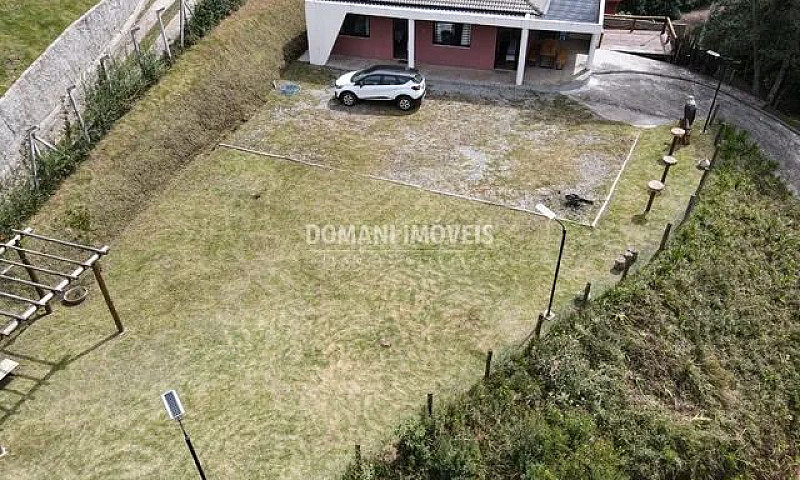 Casa Compacta À Vend...