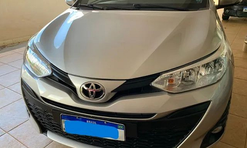 Toyota Yaris 1.3 Xl ...