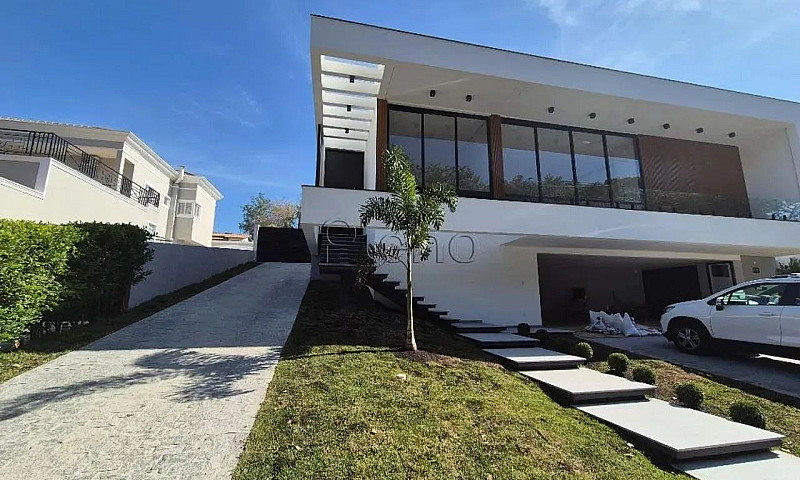 Sobrado À Venda Com ...