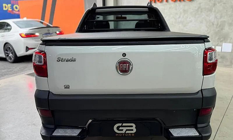 Fiat Strada Working ...