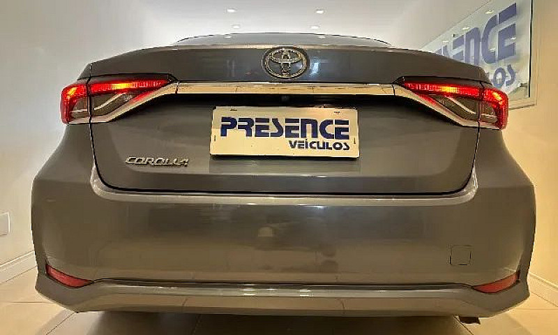Toyota Corolla Xei 2...