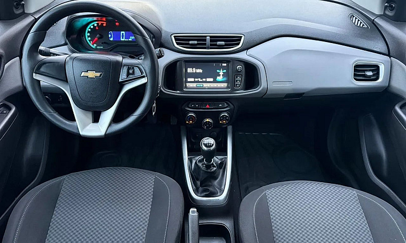 Chevrolet Onix Hatch...