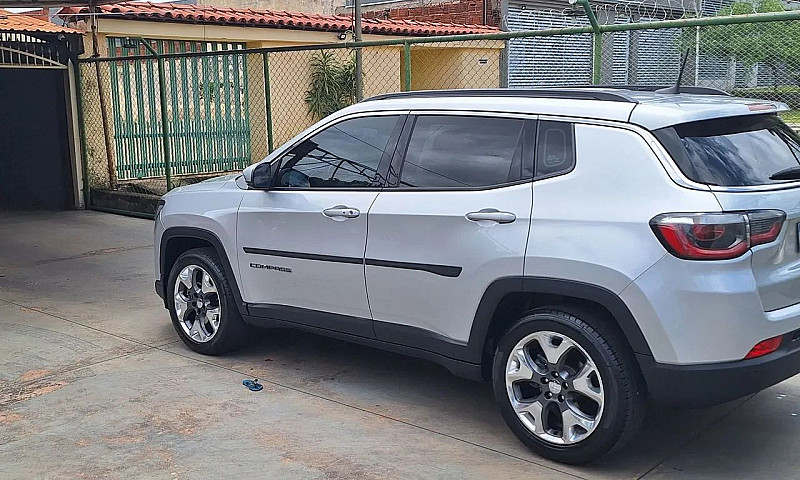 Jeep Compass Longitu...
