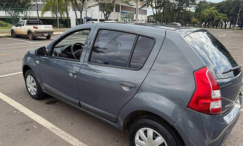 Renault Sandero Expr...