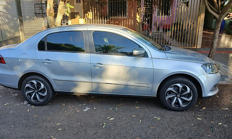 Volkswagen Voyage Co...