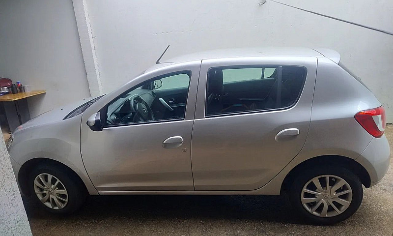Renault Sandero Expr...
