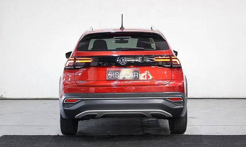 Volkswagen Nivus Hig...
