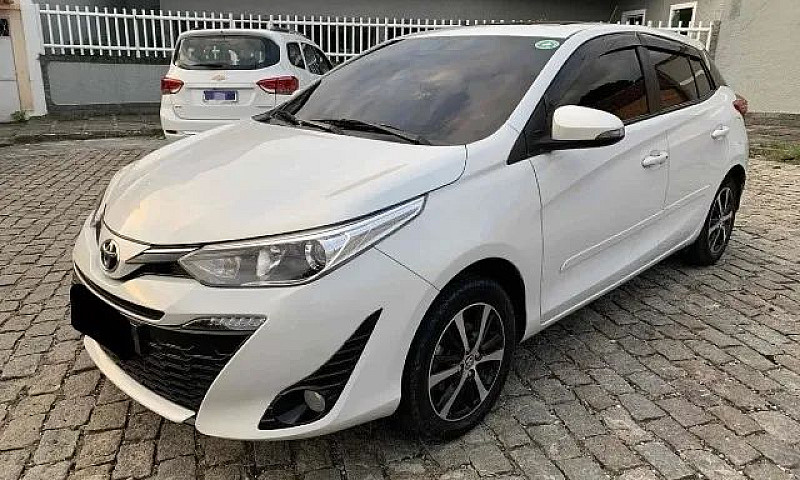 Toyota Yaris Xs 1.5 ...