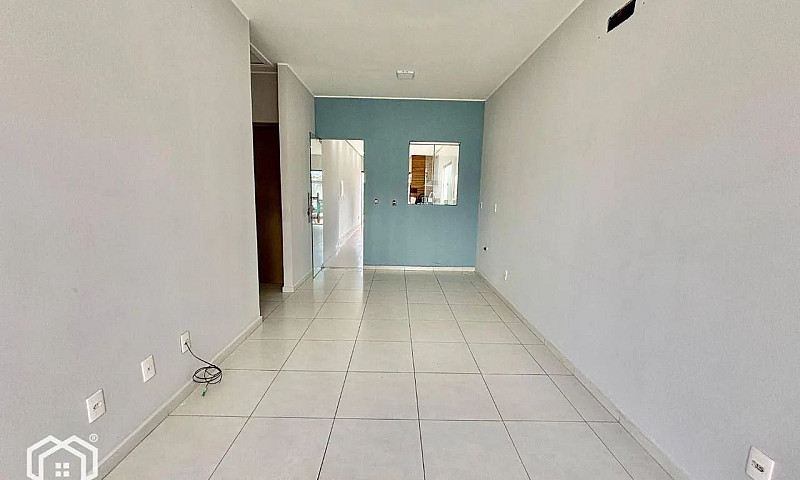 Casa Com 2 Dormitóri...