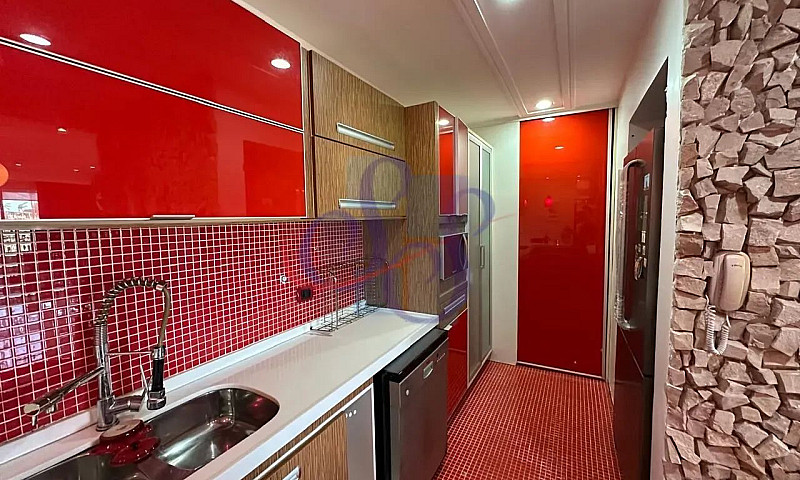 Lindo Apartamento Pé...