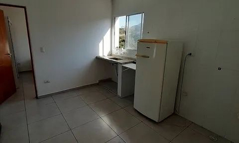 Aluga-Se Apartamento...