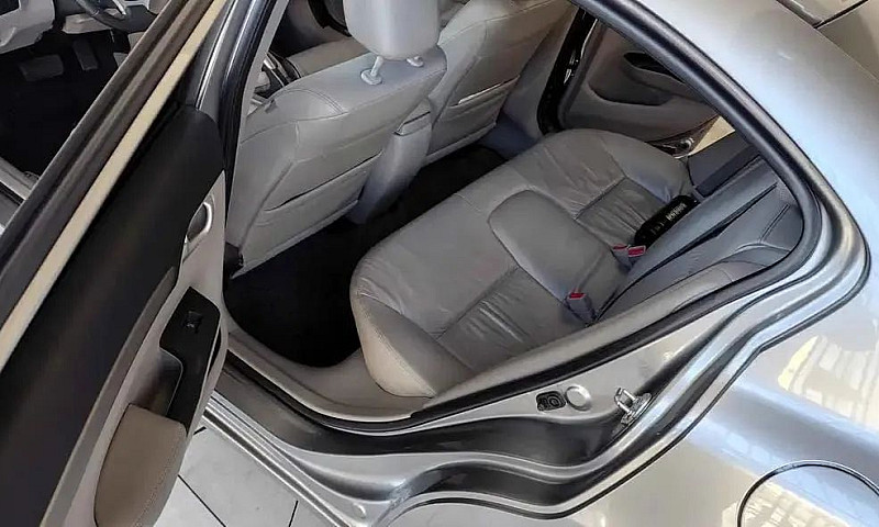 Honda Civic Sedan Ex...