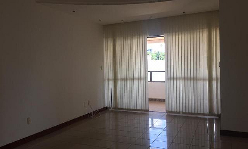 4/4, 01 Suite, Armár...