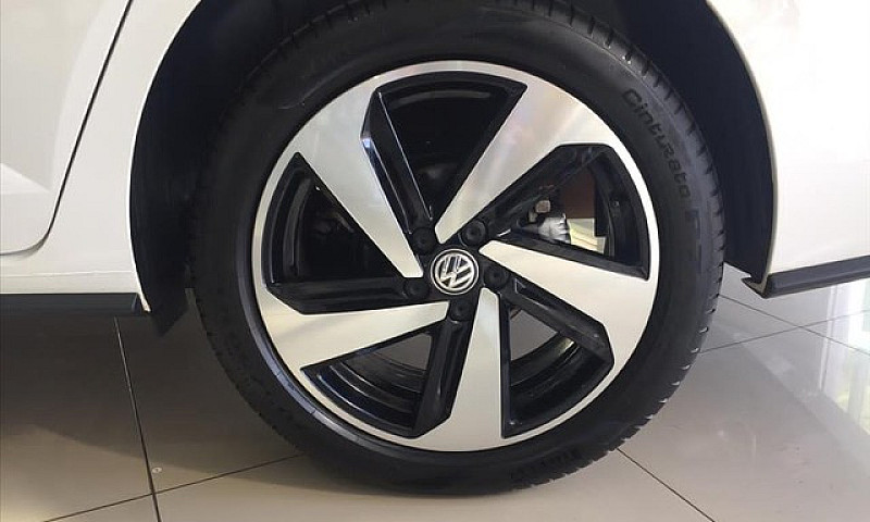Volkswagen Virtus 1....