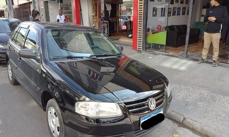 Gol G4 2010...