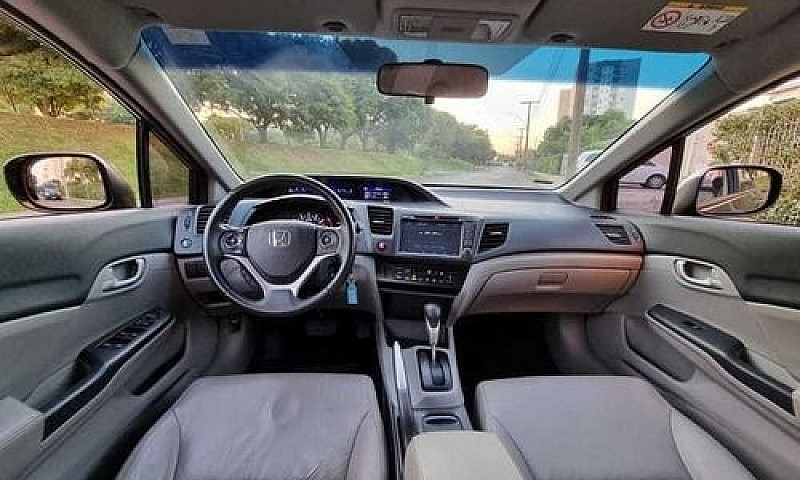 Honda Civic 2015 Lxr...