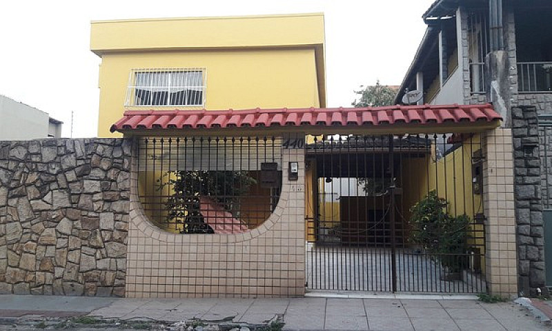 Casa 3 Qtos   2 Vaga...