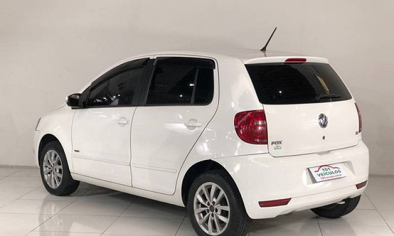 Volkswagen Fox 1.6 V...