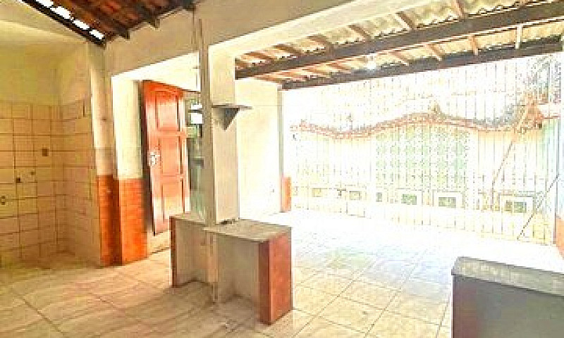 Casa 3 Quartos (1 Su...