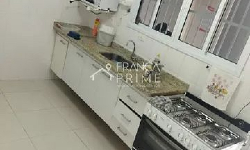 Sobrado A Venda E Lo...