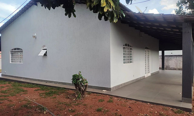 Casa Em Lote De 1000...
