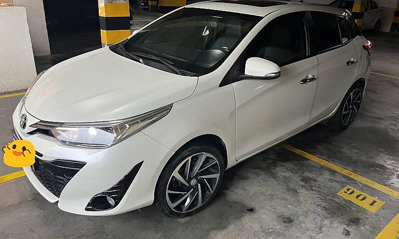 Toyota Yaris Xls 1.5...