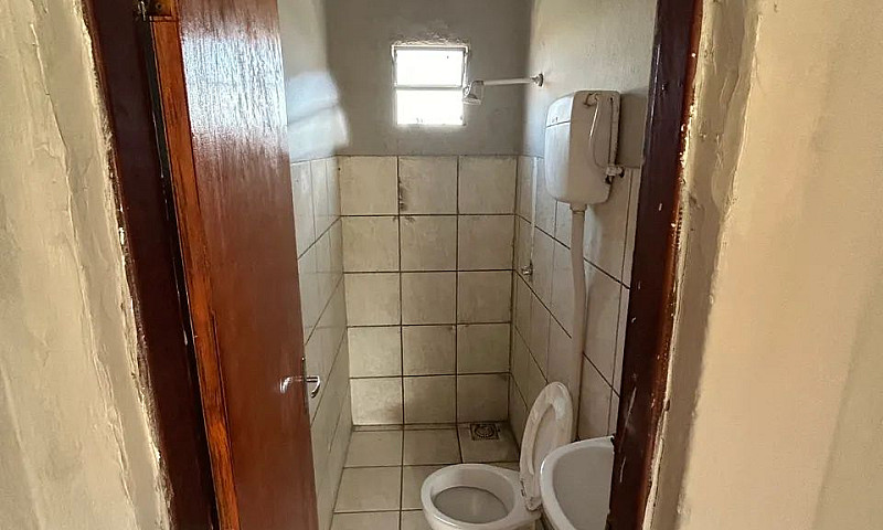 Alugo Aptos De  1 E ...