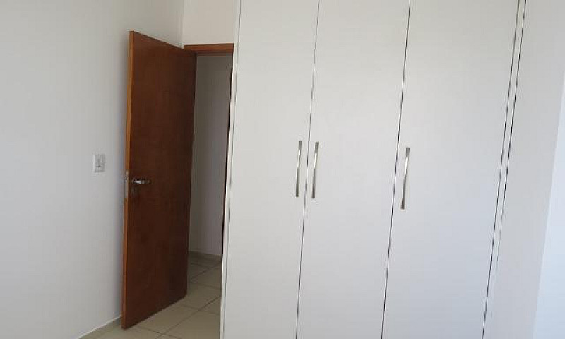 Li-Apartamento 3 Qua...