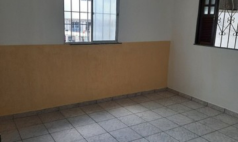 Apartamento 2/4 Gara...