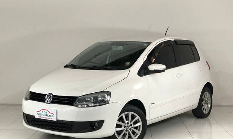 Volkswagen Fox 1.6 V...